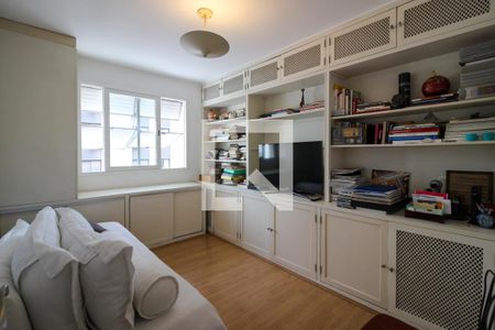 Sala de apartamento à venda com 4 quartos, 130m² em Jardim Paulista, São Paulo