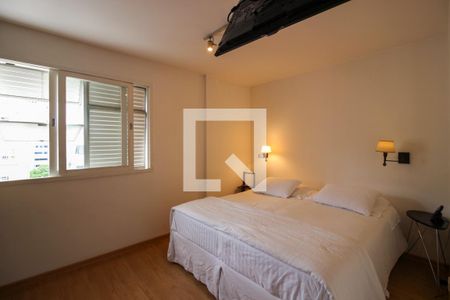 Suíte de apartamento à venda com 4 quartos, 130m² em Jardim Paulista, São Paulo