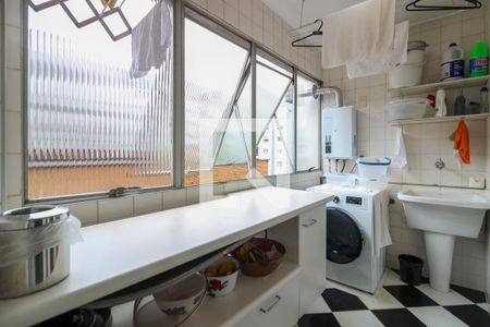 Apartamento à venda com 130m², 4 quartos e 1 vagaÁrea de Serviço