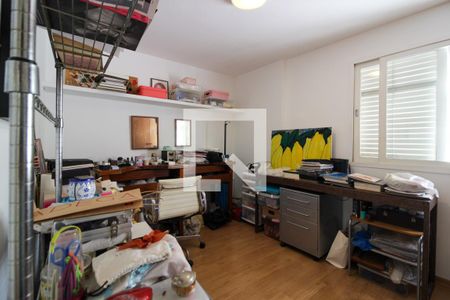 Apartamento à venda com 130m², 4 quartos e 1 vagaQuarto 2