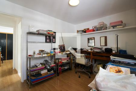 Apartamento à venda com 130m², 4 quartos e 1 vagaQuarto 2