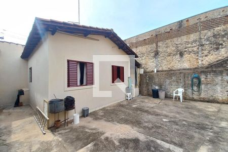 Casa à venda com 79m², 3 quartos e 3 vagasQuintal 