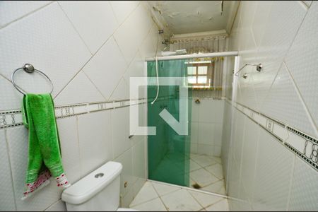 Casa à venda com 340m², 6 quartos e 10 vagasBanheiro casa2