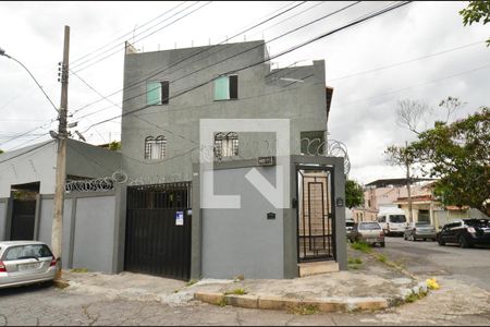 Casa à venda com 340m², 6 quartos e 10 vagasFachada