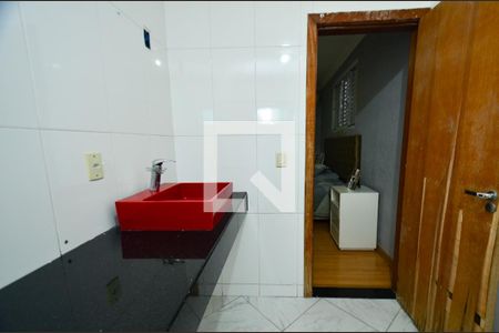 Casa à venda com 340m², 6 quartos e 10 vagasBanheiro social