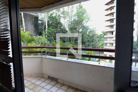 Apartamento à venda com 110m², 2 quartos e 2 vagasFoto 04