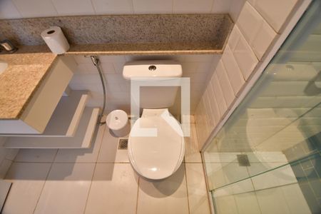 Banheiro de apartamento à venda com 1 quarto, 48m² em Bosque, Campinas