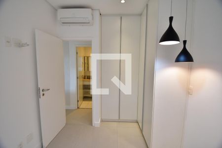 Quarto de apartamento à venda com 1 quarto, 48m² em Bosque, Campinas