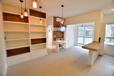 Sala de apartamento à venda com 1 quarto, 48m² em Bosque, Campinas