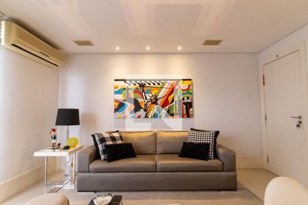 Sala de apartamento à venda com 2 quartos, 151m² em Cambuí, Campinas