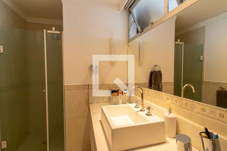 Apartamento à venda com 151m², 2 quartos e 1 vagaBanheiro 