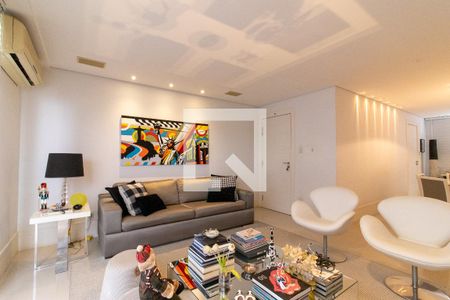 Sala de apartamento à venda com 2 quartos, 151m² em Cambuí, Campinas