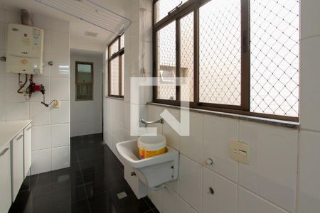 Apartamento à venda com 421m², 4 quartos e 4 vagas Apartamento à venda com 421m², 4 quartos e 4 vagasÁrea de Serviço