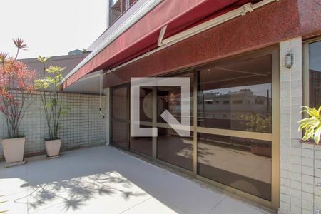 Varanda de apartamento à venda com 4 quartos, 421m² em Barra da Tijuca, Rio de Janeiro