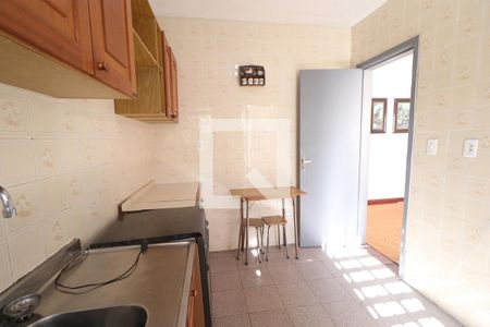 Apartamento à venda com 70m², 2 quartos e sem vagaCozinha