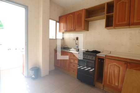 Apartamento à venda com 70m², 2 quartos e sem vagaCozinha