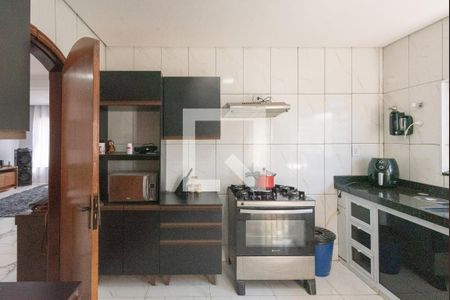 Casa para alugar com 313m², 3 quartos e 3 vagasCozinha