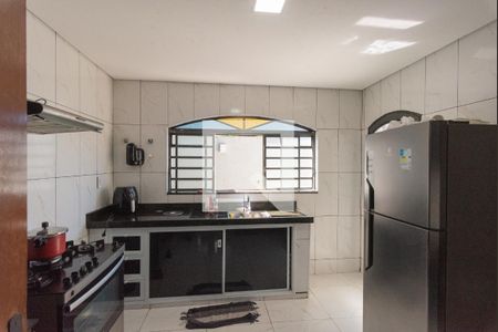 Casa para alugar com 313m², 3 quartos e 3 vagasCozinha
