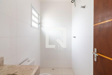 Casa à venda com 90m², 2 quartos e 3 vagasBanheiro da Suíte 1