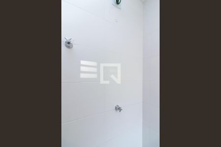 Casa à venda com 90m², 2 quartos e 3 vagasBanheiro da Suíte 2