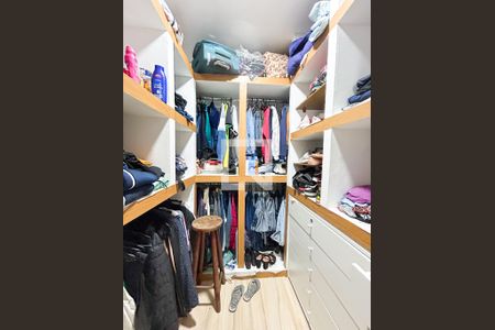 Casa à venda com 122m², 4 quartos e 2 vagasQuarto 2