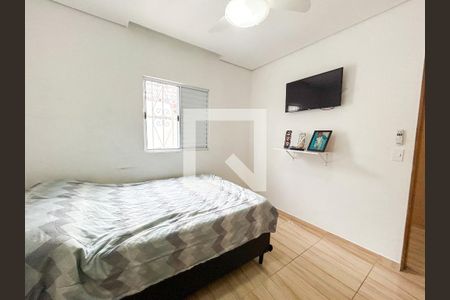 Casa à venda com 122m², 4 quartos e 2 vagasQuarto 2