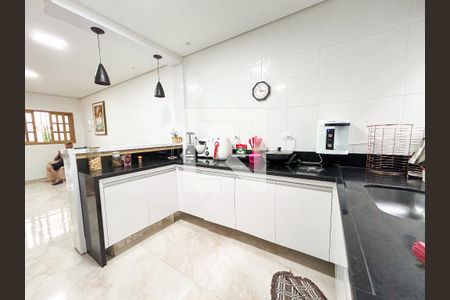 Casa à venda com 122m², 4 quartos e 2 vagasCozinha