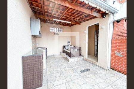 Casa à venda com 122m², 4 quartos e 2 vagasÁrea comum