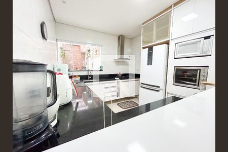 Casa à venda com 122m², 4 quartos e 2 vagasCozinha