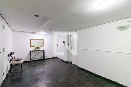 Apartamento à venda com 70m², 3 quartos e 1 vagaHall Social