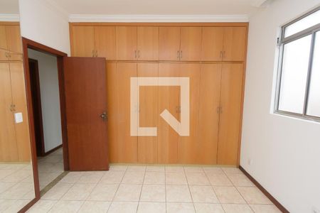 Apartamento para alugar com 100m², 3 quartos e 1 vagaSuíte
