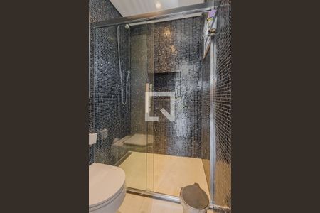 Apartamento à venda com 270m², 3 quartos e 1 vagaBanheiro 2