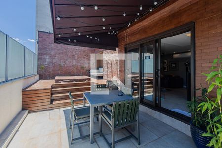 Apartamento à venda com 270m², 3 quartos e 1 vagaCobertura