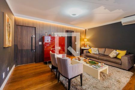 Apartamento à venda com 270m², 3 quartos e 1 vagaSala