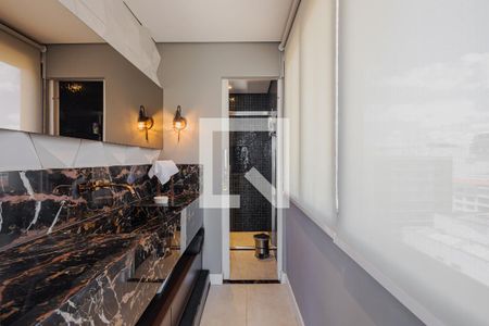 Apartamento à venda com 270m², 3 quartos e 1 vagaBanheiro 2