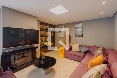 Apartamento à venda com 270m², 3 quartos e 1 vagaSala de TV