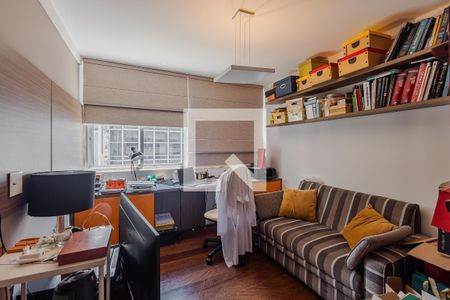 Apartamento à venda com 270m², 3 quartos e 1 vagaQuarto 2