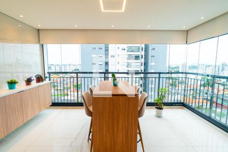 Sacada de apartamento à venda com 2 quartos, 81m² em Vila Santa Catarina, São Paulo