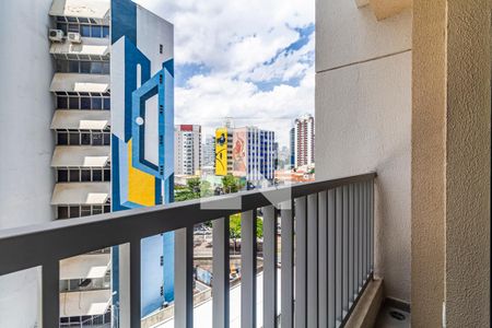 Studio para alugar com 24m², 1 quarto e sem vaga Studio para alugar com 24m², 1 quarto e sem vagaVaranda