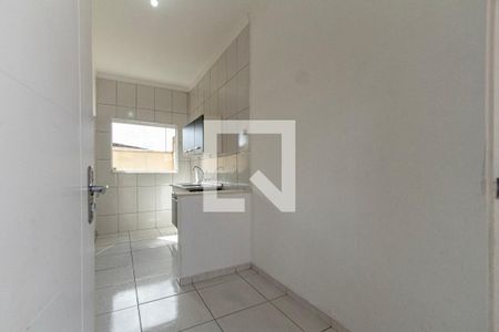 Sala  de casa para alugar com 1 quarto, 32m² em Jardim Simus, Sorocaba