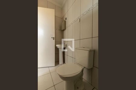 Casa para alugar com 32m², 1 quarto e 1 vagaBanheiro 