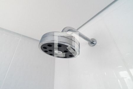 Apartamento à venda com 72m², 2 quartos e 1 vaga Apartamento à venda com 72m², 2 quartos e 1 vagaBanheiro da Suíte Detalhe