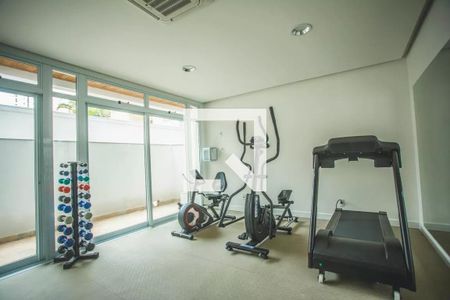 Apartamento à venda com 72m², 2 quartos e 1 vaga Apartamento à venda com 72m², 2 quartos e 1 vagaÁrea comum - Academia