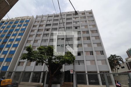 Apartamento à venda com 72m², 2 quartos e 1 vagaFachada