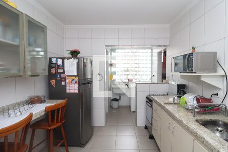 Apartamento à venda com 72m², 2 quartos e 1 vagaCozinha