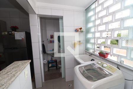 Apartamento à venda com 72m², 2 quartos e 1 vagaÁrea de Serviço