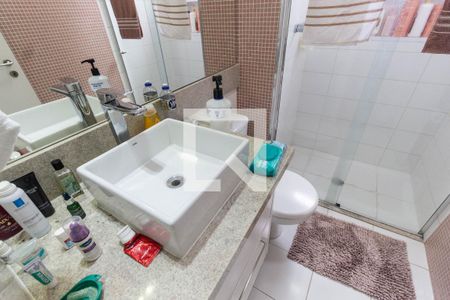 Apartamento à venda com 140m², 3 quartos e 2 vagasSuíte