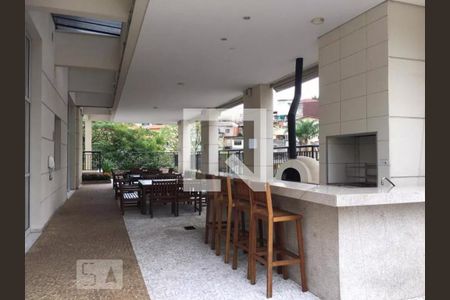 Apartamento à venda com 140m², 3 quartos e 2 vagasChurrasqueira