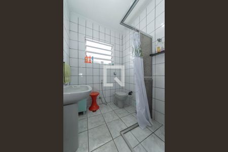 Casa à venda com 300m², 3 quartos e 3 vagas Casa à venda com 300m², 3 quartos e 3 vagasBanheiro