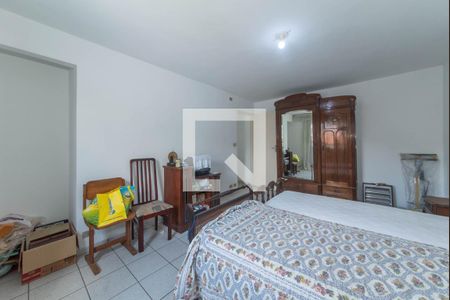 Casa à venda com 300m², 3 quartos e 3 vagas Casa à venda com 300m², 3 quartos e 3 vagasEdícula - Quarto 1